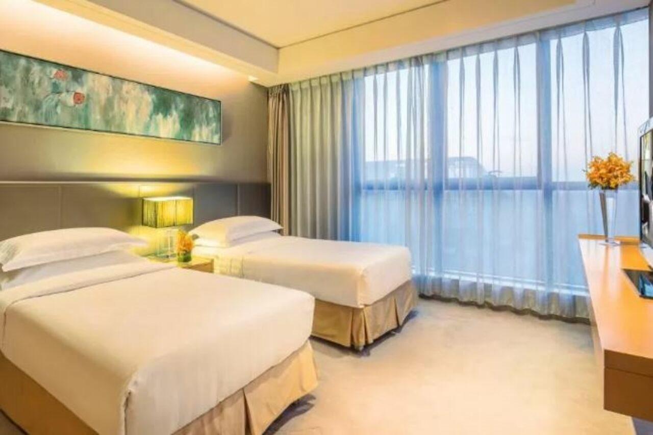 Ascott Raffles City Пекин Екстериор снимка