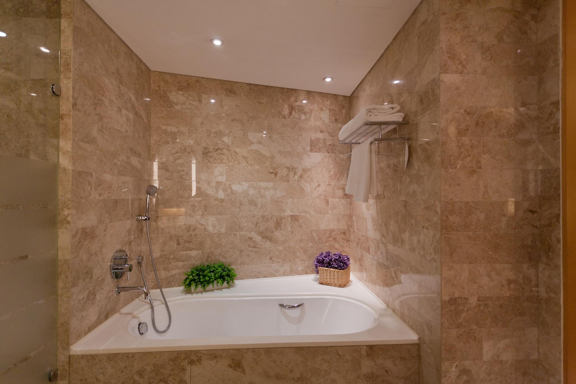 Ascott Raffles City Пекин Екстериор снимка